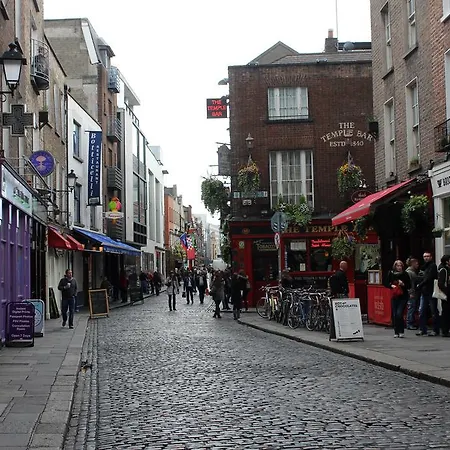 アパート Perfect Temple Bar